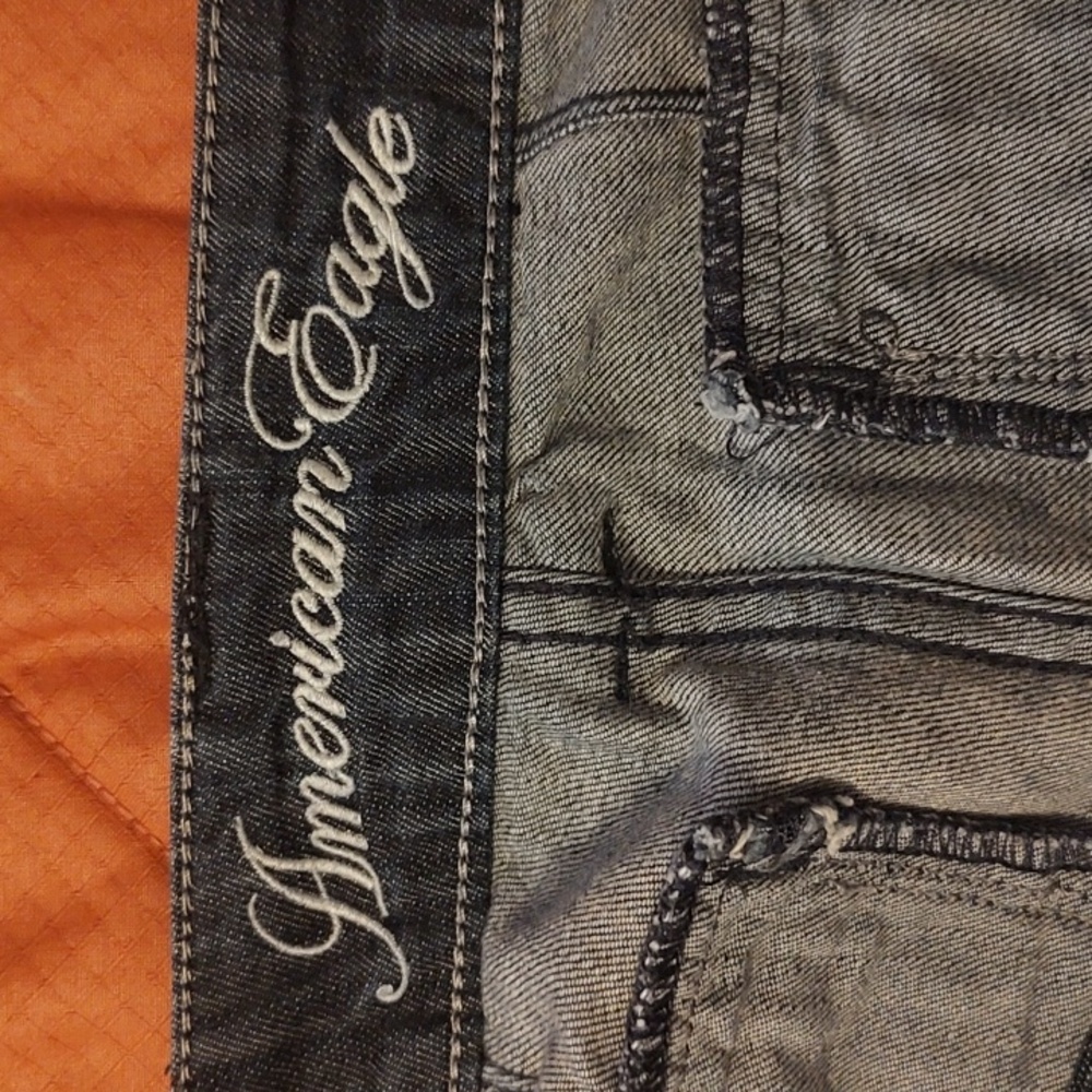 American Eagle vintage low rise wide leg jeans - Picture 5 of 13